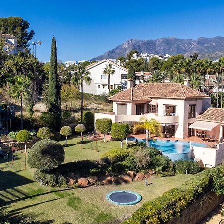Luxury Villa Robledal By Mabiente - Views Of The Sea And The Golf Course Marbella Ngoại thất bức ảnh