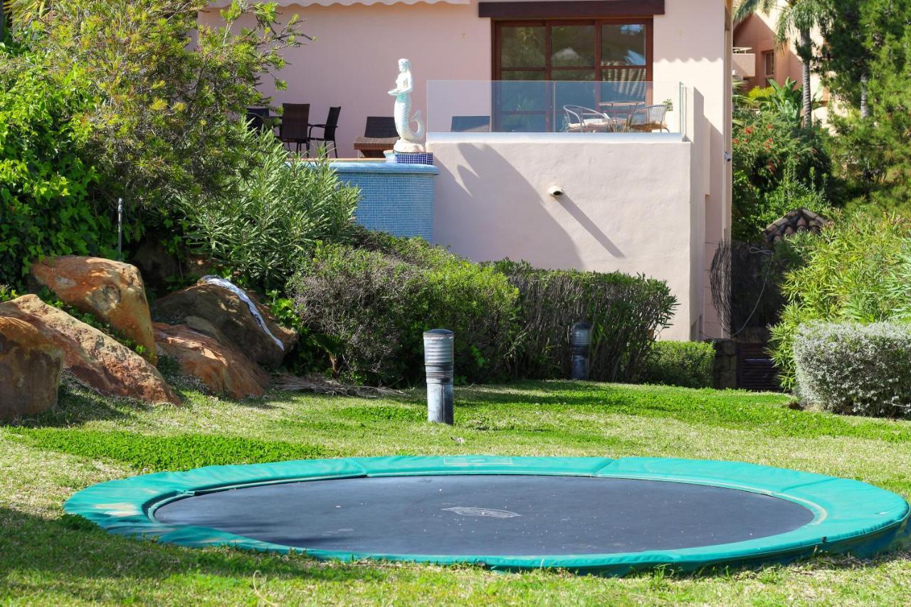 Luxury Villa Robledal By Mabiente - Views Of The Sea And The Golf Course Marbella Ngoại thất bức ảnh