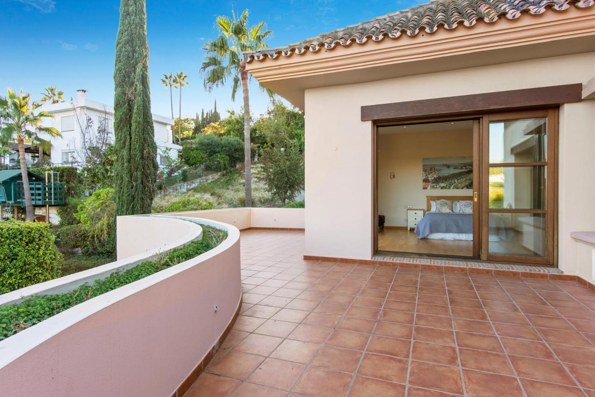 Luxury Villa Robledal By Mabiente - Views Of The Sea And The Golf Course Marbella Ngoại thất bức ảnh